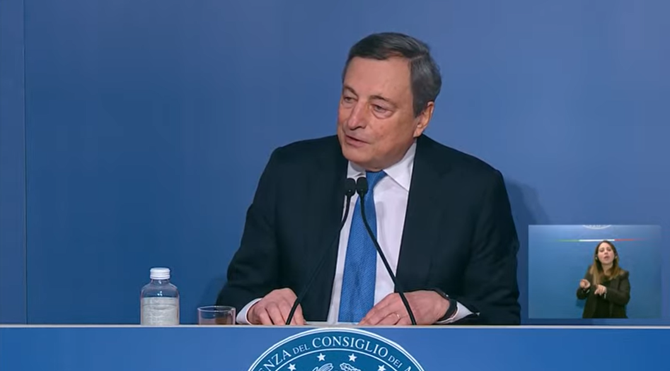 Draghi parla alla stampa del 2021. I temi "clou" sul tavolo